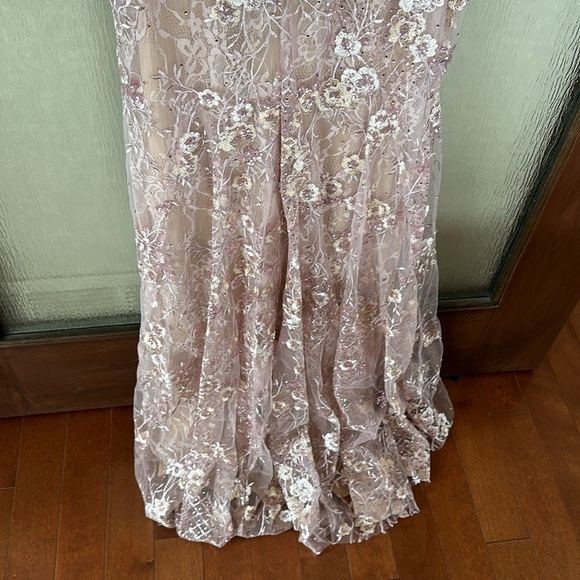 Mac Duggal FLORAL EMBELLISHED SLEEVELESS PLUNGE NECK GOWN rose pink size 16 - Picture 13 of 14